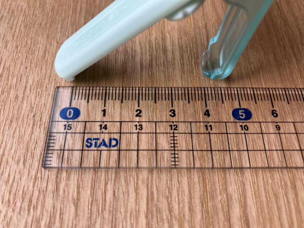 コクヨ キャンパス ペンのように持ち運べる ブッククリップ
